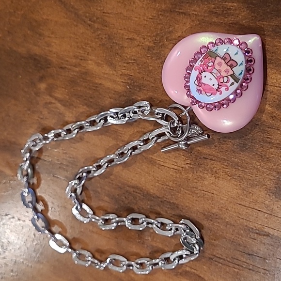 Tarina Tarantino - Hello Kitty - Necklace - Picture 2 of 2